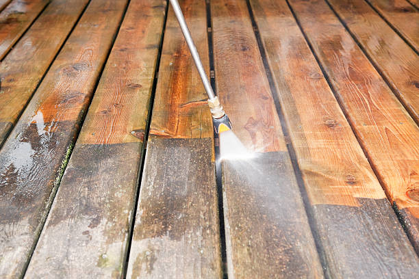 Pressure Washing Estimates in Petaluma, CA